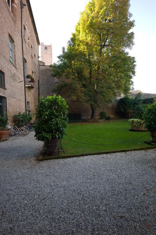 Palazzo Castiglioni Luxury Suite And Rooms 만토바 외부 사진