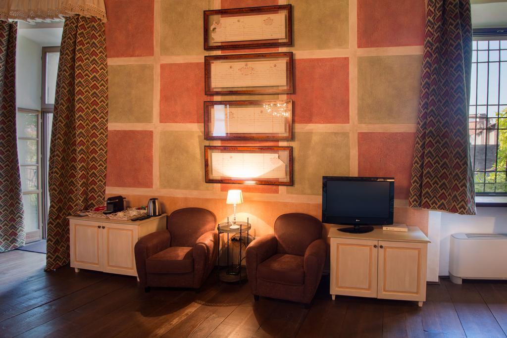 Palazzo Castiglioni Luxury Suite And Rooms 만토바 외부 사진
